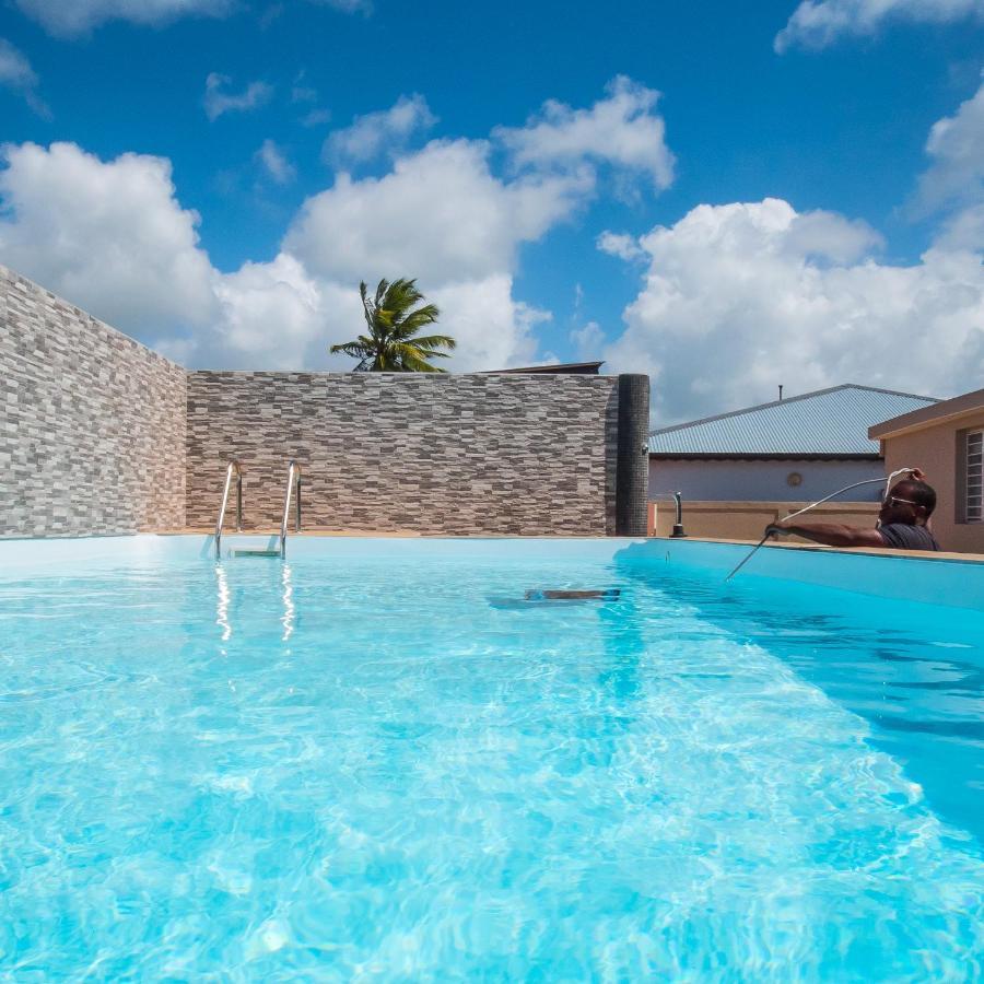 Studio Jacuzzis Et Piscine Au Centre Ville De Port-Louis Exterior foto